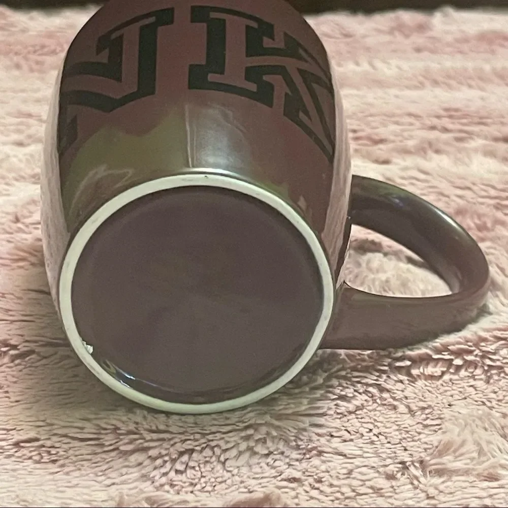 Victoria’s Secret PINK coffee mug